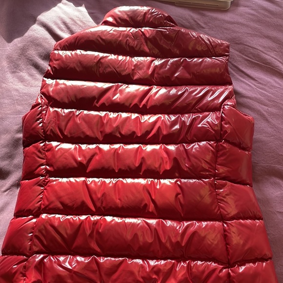 Authentic women Moncler vest - Picture 2 of 6